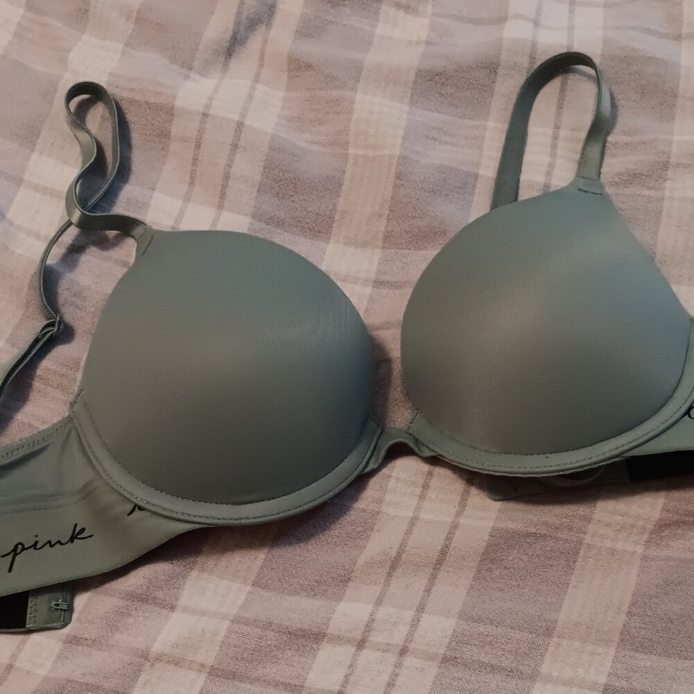 Pink Victoria's Secret push up bra